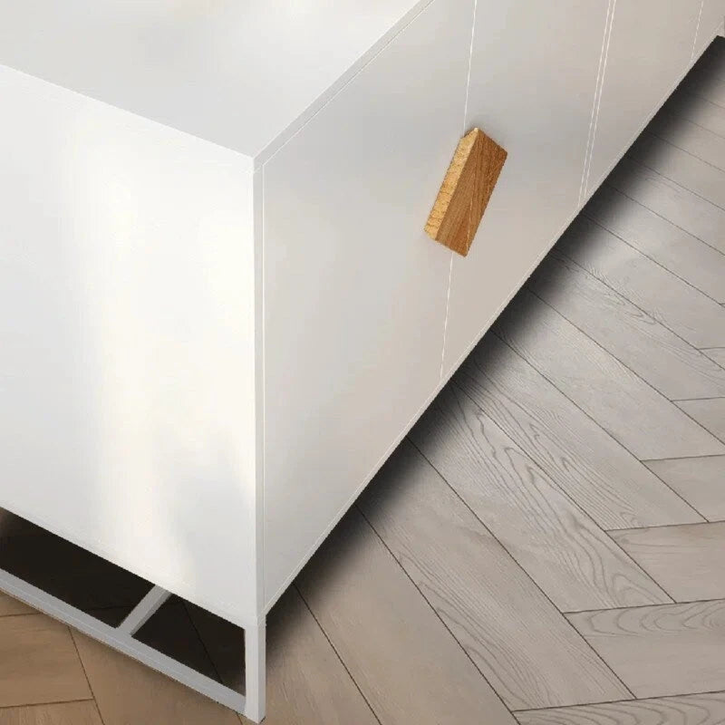 Mobile credenza a 4 ante bianco con gambe in metallo