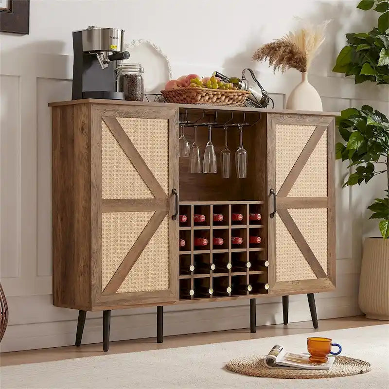 Credenza portavino Bianca e Noce/Rovere con Rattan Sintetico, Porta Scorrevole a Fienile, Portabottiglie da 20 Posti e Portabicchieri, Montaggio in 2 Persone