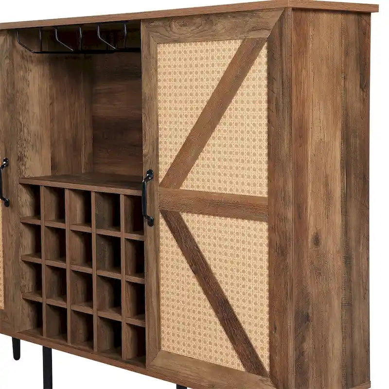 Credenza portavino Bianca e Noce/Rovere con Rattan Sintetico, Porta Scorrevole a Fienile, Portabottiglie da 20 Posti e Portabicchieri, Montaggio in 2 Persone